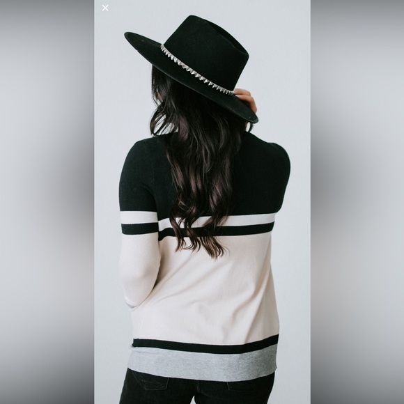 Staccato Fall Cardigan Womens Size Small Relaxed Fit  With An Open Front Pockets - Picture 2 of 6